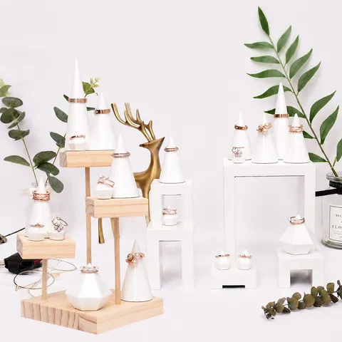 Noords Minimalistisch Hars En Vurenhout Sieraden Display Standaard Kegel Ring Houder Meerlaagse Desktop Organizer Tray