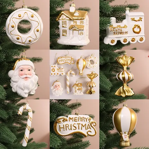 Décorations d'Arbre de Noël Blanc Or Pendentifs en Plastique Irréguliers Train Santa Express Maison pour Décor de Fête