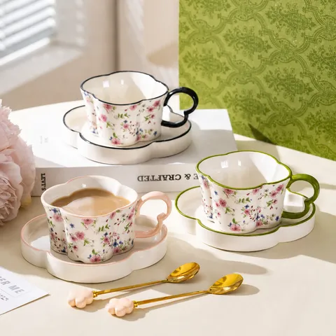 Juego de Tasa y Platillo de Café de Cerámica Trébol Lujo Tasa de Té Exquisita con Patrón Floral Caja de Regalo
