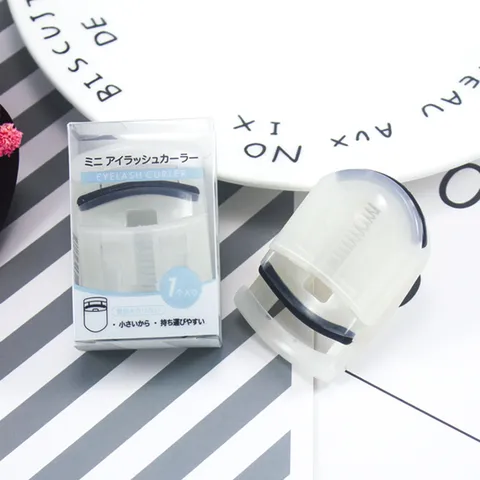 Portable Mini Plastic Eyelash Curler With Transparent Storage Box Compact Makeup Beauty Tool Eyelash Curling Clip
