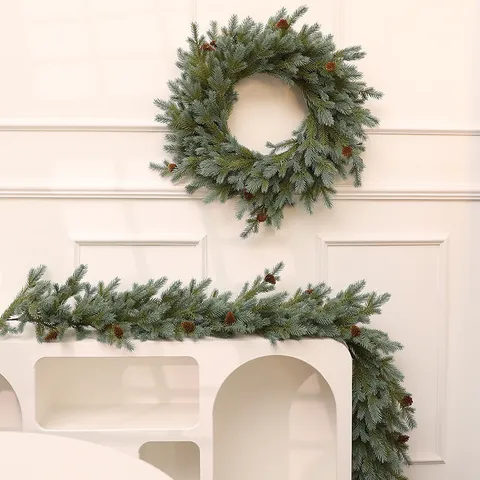 European PE PVC Christmas Garland Artificial Pine Rattan Pendant Wreath With Pinecone Red Berry For Home Window Decoration