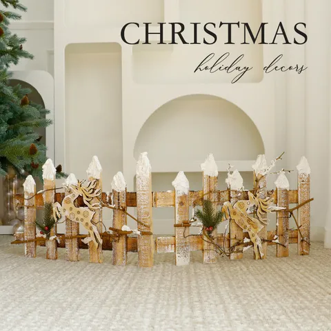 Cerca de Árbol de Navidad de Madera Rústica Natural Con Alce Casa Agujas de Pino Bayas Rojas Efecto Nieve para Decoración del Hogar
