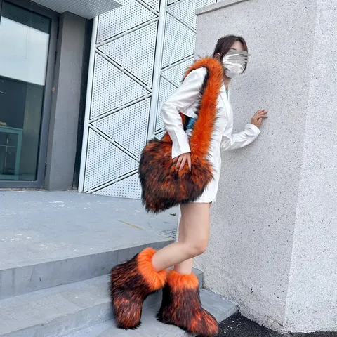 Women's Faux Fur Snow Boots And Heart Crossbody Bag Set Punk Y2K Style Winter Warm Plush Casual Footwear Short Boots
