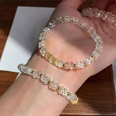 Bracelet Élégant en Perles Artificielles et Cristal pour Femmes Mode Chaîne Épissure Bijoux de Main Cadeau de Fête Mariage