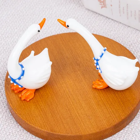 Handmade Glass White Swan Figurine Creative Cute Animal Desktop Ornament Modern Minimalist Home Decor Craft Gift