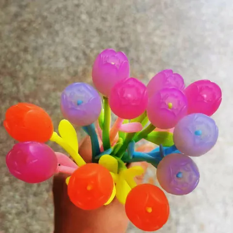 Creatieve Tulp Gelpen Kleurveranderend Zacht Rubber Waterbasis Pen Fijne Punt Zwart Schattig Bloemen Schrijfwaren Voor Student Kantoor