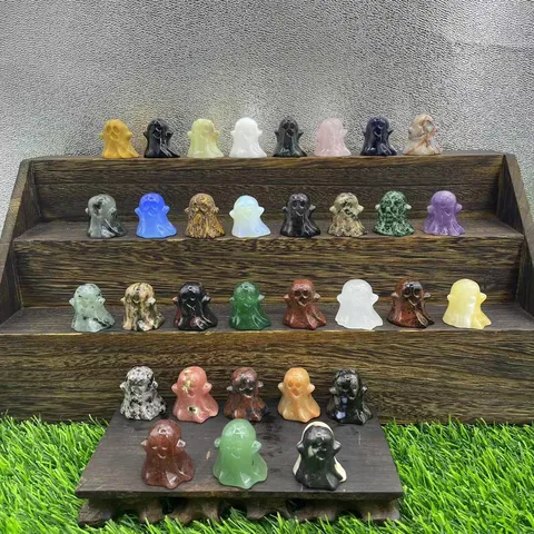 Natural Stone Crystal Ghost Figurine Halloween Decor Mini Gemstone Ghost Statues For Desk Party Favors Polished Quartz Ornament