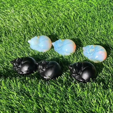 Natürlicher Obsidian Opalit Schlafende Katze Kristall Schnitzerei Ornament Halbedelstein Tier Skulptur Haus Schreibtisch Deko Figur