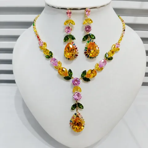 Fashion Luxury Zircon Artificial Crystal Pineapple Necklace And Earrings Set For Women Party Jewelry