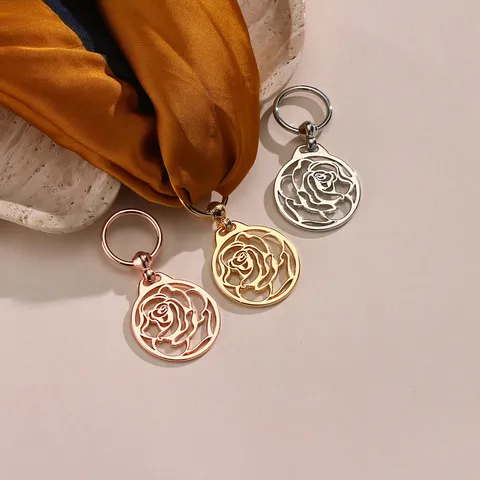 Fashion Alloy Hollow Rose Scroll Scarf Buckle Bag Pendant Metal Clothing Accessories Versatile Scarf Ring Jewelry