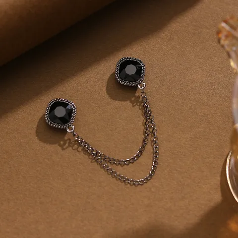 Mode Legering Strass Magnetische Broche Speld Anti-Verblinding Kraag Gesp Met Kettingen Vintage Stijl Sieraden Voor Vrouwen