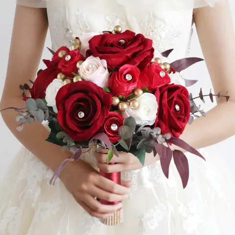 Elegant Silk Rose Bridal Bouquet Handmade Rhinestone Satin Ribbon Wrapped Handle Champagne Wine Red Artificial Wedding Flowers For Brides Photography Props Home Decoration