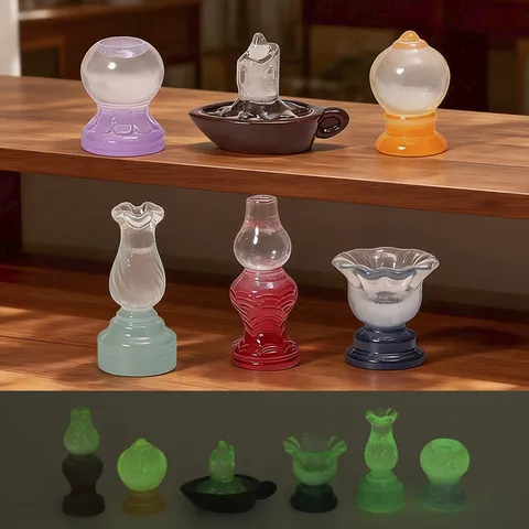 Miniature Retro Luminous Kerosene Oil Lamp Resin Ornament DIY Micro Landscape Desktop Decor Figurine Craft Accessory