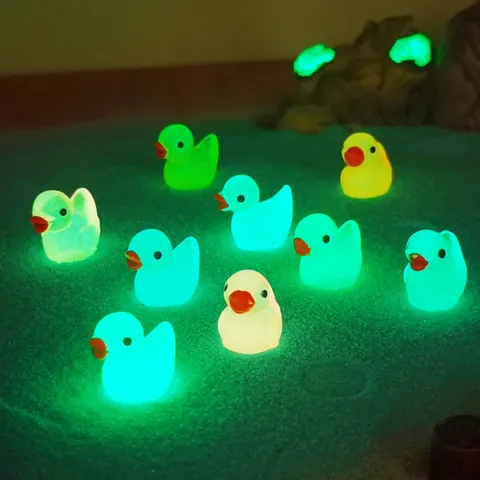 Luminous Resin Little Duck Mini Figurine Glow In The Dark Cute Animal Micro Landscape DIY Craft Desktop Ornament Toy
