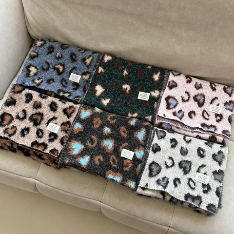 Dames Winter Warme Luipaardprint Sjaal Mode Wolmix Gebreide Lange Sjaal Casual Retro Nekwarmer Dagelijkse Accessoires