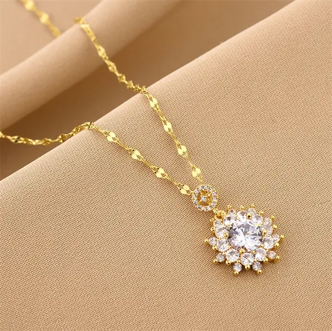 Moda Acero de Titanio Colgante Collar Mujeres Acero Inoxidable Cadena Clavícula Estrás Mal Ojo Flor Corazón Joyería Regalo
