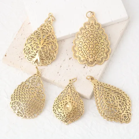Roestvrij Staal Opengewerkt Filigraan Hanger Charms Vintage Druppel DIY Sieraden Bevindingen Ketting Oorbel Accessoires