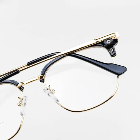 Anti-Blue Light Designer Glasses Frame For Men And Women Trendy Street Fashion Metal Optical Eyewear Clear Lens