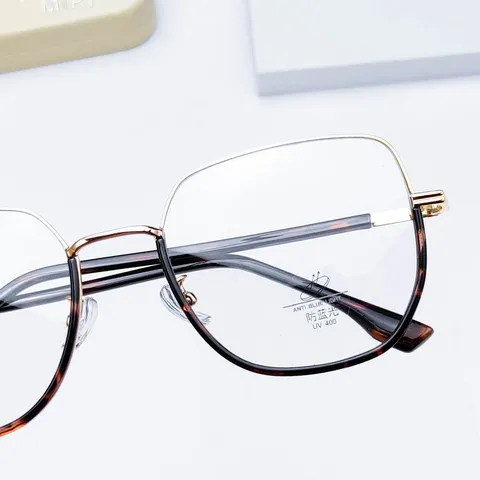 Moda TR90 And Metal Optical Glasses Frame Unisex Anti Blue Light Retro Eyewear Frame Clear Lens Eyeglasses