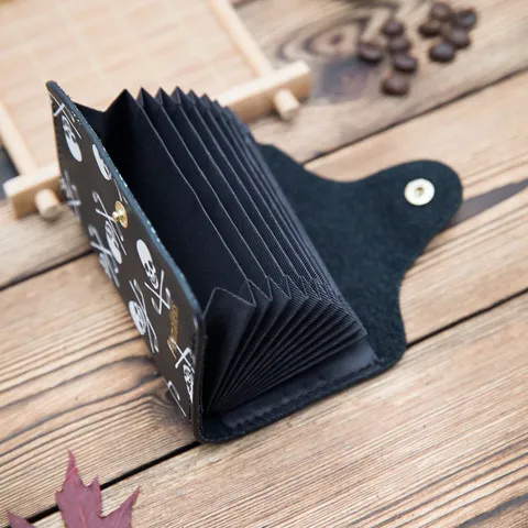 Tarjetero de Acordeón de Cuero PU Retro con Patrón de Calavera Estuche para Tarjetas de Crédito de Varias Ranuras Cartera Pequeña para Hombres Mujeres