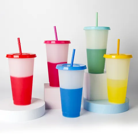 Große Kapazität Plastik Farbwechsel Becher Mit Strohhalm Wiederverwendbar Kaltgetränk Becher Für Büro Outdoor