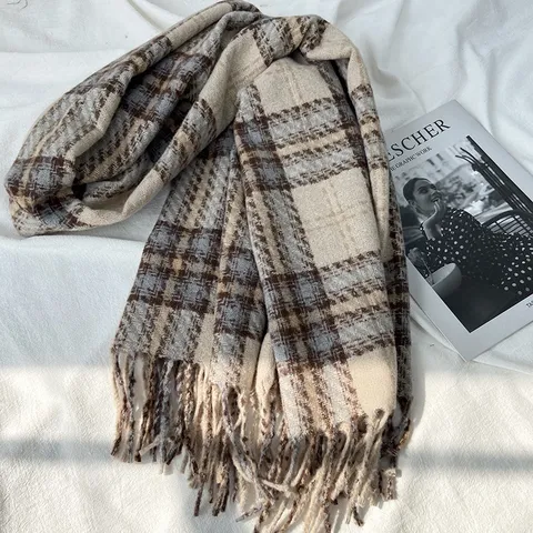 Écharpe d'Hiver Chaude en Imitation Cachemire pour Femmes Châle Long à Carreaux Classique avec Glands Style Coréen Mode Vêtements Quotidiens
