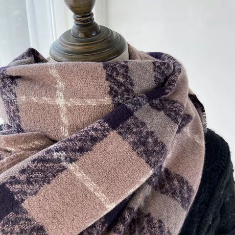 Écharpe à Carreaux Chaude et Épaisse d'Hiver pour Femmes Écharpe Longue Douce en Imitation Cachemire à Glands Classique Mode Décontractée