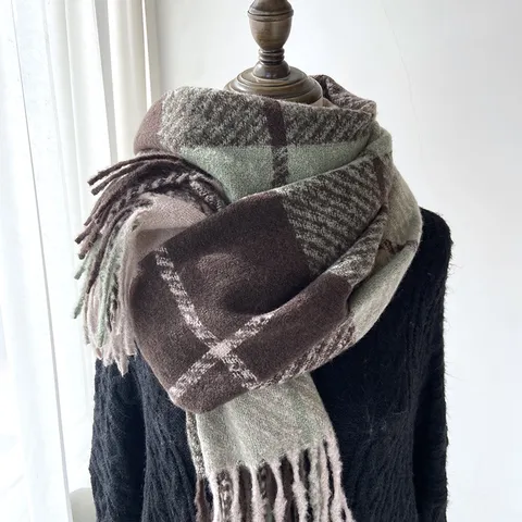 Écharpe à Carreaux à Glands Style Coréen Épaissie pour Femmes Automne Hiver Châle Chaud en Faux Cachemire Accessoire de Mode