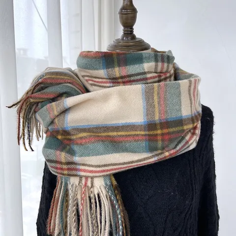 Écharpe à Carreaux Chaude d'Hiver pour Femme Rétro Glands Imitation Cachemire Châle Doux Décontracté Longue Écharpe Accessoires