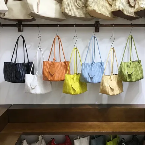 Women Fashion PU Leather Woven Shoulder Bag Casual Solid Color Underarm Bag Trendy Retro Handbag Purse For Daily Use