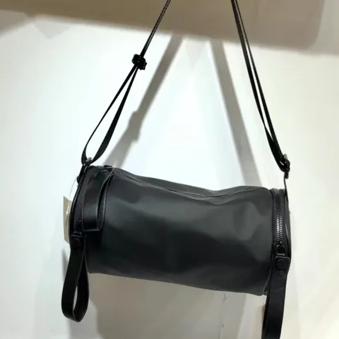 Men's Casual Waterproof PU Chest Bag Solid Color Fashion Crossbody Bag