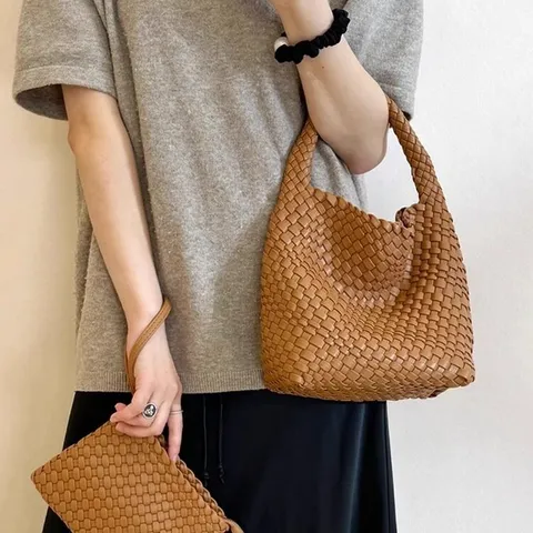 Womens Woven Leather Bucket Bag Casual Handbag Chic Shoulder Crossbody Bag With Inner Pouch Daily Fashion Purse