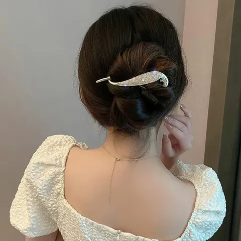Europäische Legierung Strass Seestern Herz Haarspange Elegante Künstliche Perle Haarnadel Kopfschmuck Für Damen Dutt Styling Tool