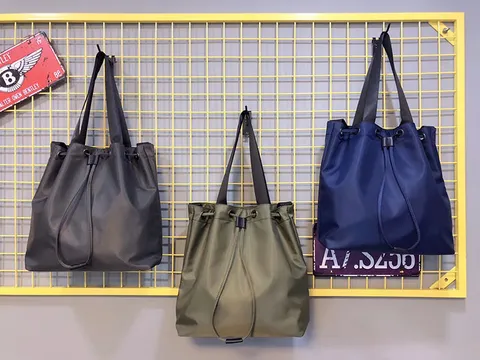 Women Large Capacity PU Leather Shoulder Bag Casual Tote Bag Solid Color Drawstring Bucket Bag Fashion Handbag