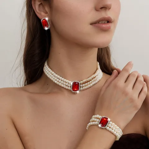 French Retro Elegant Pearl Necklace Multi-Layer Choker Bracelet Earrings Set Alloy Artificial Pearl Rhinestone Jewelry