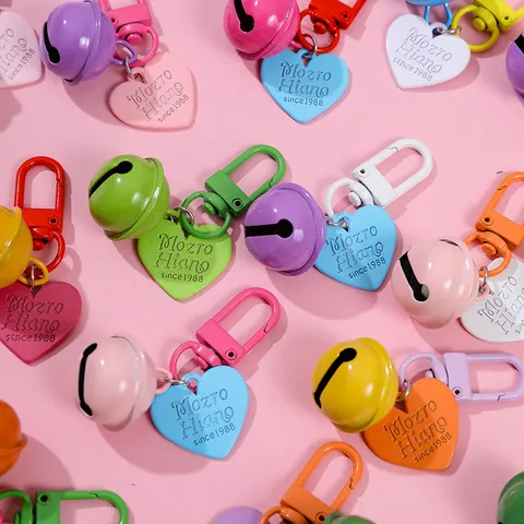 Süßer Lackierter Metall Herz Glocke Schlüsselanhänger Für Damen Tasche Handyhülle Autoschlüssel Hängeornament Modeaccessoires