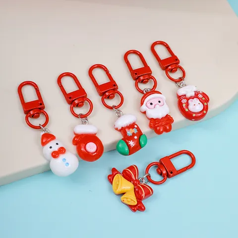 Weihnachtsbaum Santa Elch Harz Schlüsselanhänger Süße Cartoon Urlaubsgeschenk Tasche Anhänger Schlüsselanhänger Zubehör Für Frauen Männer