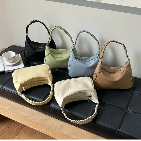 Minimalist PU Leather Underarm Bag For Women Solid Color Versatile Single Shoulder Handbag Fashion Commuter Casual Bag