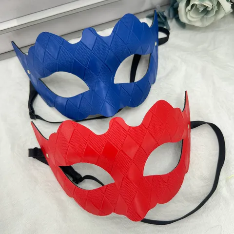 Halloween PVC Petal Diamond Pattern Masquerade Mask Mysterious Princess Cosplay Party Props Carnival Costume Accessory