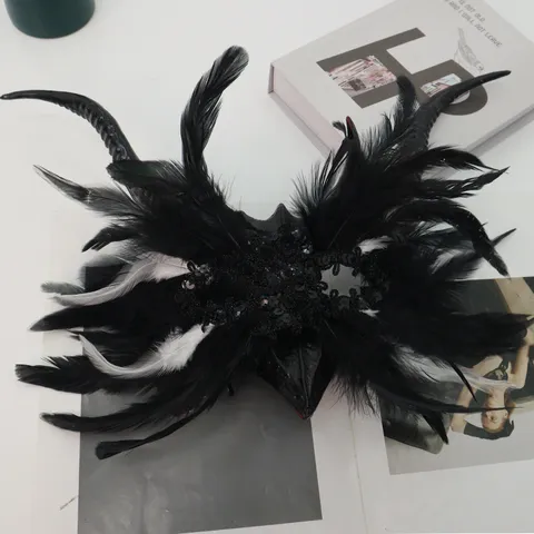 Gotische Feder Maskerade Maske Mit Teufelshörnern Strass Pailletten Halbes Gesicht Halloween Kostüm Party Maske Für Damen Herren