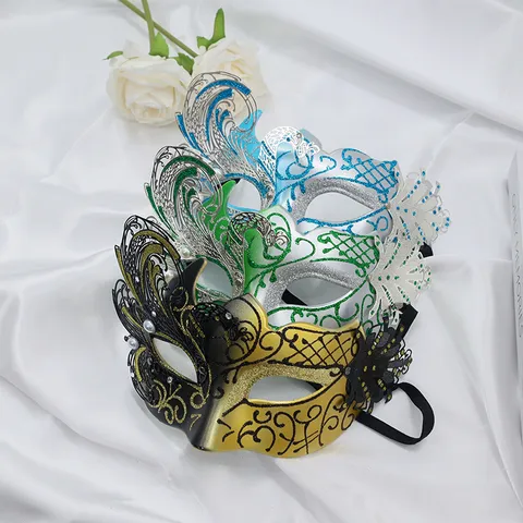 Vintage Swan Masquerade Mask For Men Women Halloween Painted Half Face Mask Luxurious Rhinestone Artificial Pearl Party Mask