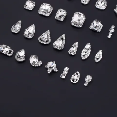 Japanisch Legierung Klar Strass Nagelkunst-Anhänger Funkelnd Geometrisch Glas Nageldekorationen Für DIY Maniküre Damen Accessoires