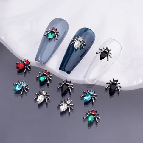 Gothic Legierung Strass Spinne Nagelkunst Dekoration Retro Dunkel Halloween Funkelnd Flacher Boden DIY Maniküre Charms Zubehör