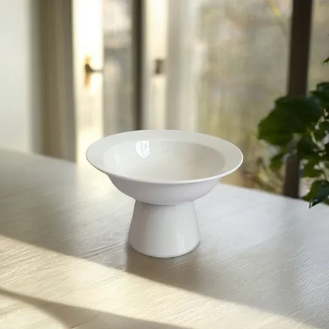 Modern White Ceramic High Foot Fruit Plate Dessert Pastry Cake Stand Living Room Desktop Serving Tray Tableware