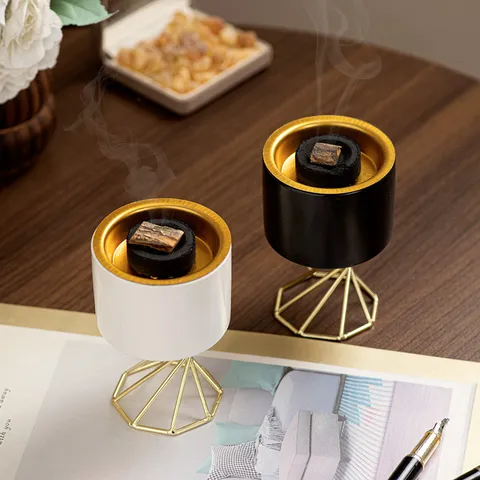 Modern Nordic Ceramic Incense Burner With Gold Metal Stand Tabletop Aromatherapy Decoration For Home Office