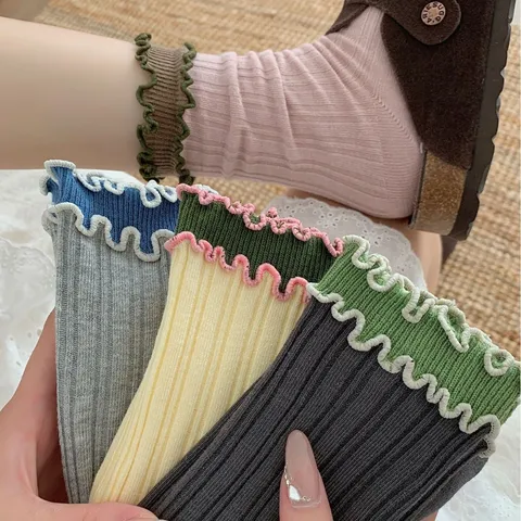 Women's Japanese Retro Contrast Color Lettuce Edge Mid-Calf Socks Double Layer Ribbed Ruffle Casual Cotton Blend Socks