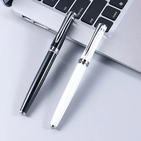 Minimalistische Metalen Balpen Kantoor Bedrijf Handtekening Pen Fijne Punt Zwarte Inkt Vlot Schrijven Pen Voor School