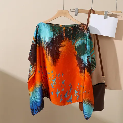 Women's Casual Boat Neck Loose Satin Sun Protection Top Short Sleeve Printed Fashion Elegant Blouse Beachwear