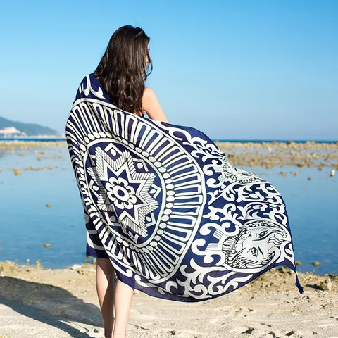 Écharpe en Coton Imprimé Géométrique Style Ethnique pour Femmes Châle de Protection Solaire pour Vacances à la Plage Longue Écharpe à Glands