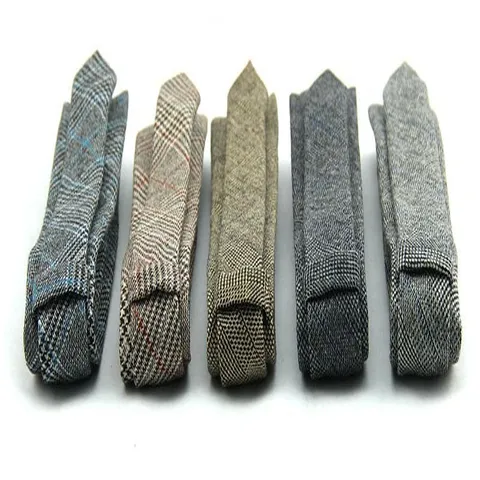 Men's Classic Wool Plaid Necktie British Business Banquet Formal Arrow Tie Wool Blend Stylish Neckwear